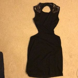 Backless cutout dress 👗